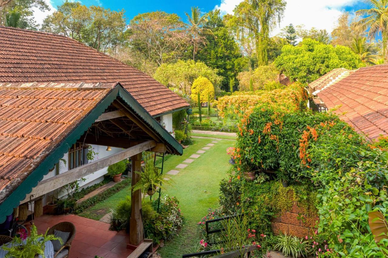 Belvilla The School Estate- Luxury Heritage Home In 200 Acres Madikeri Exterior photo