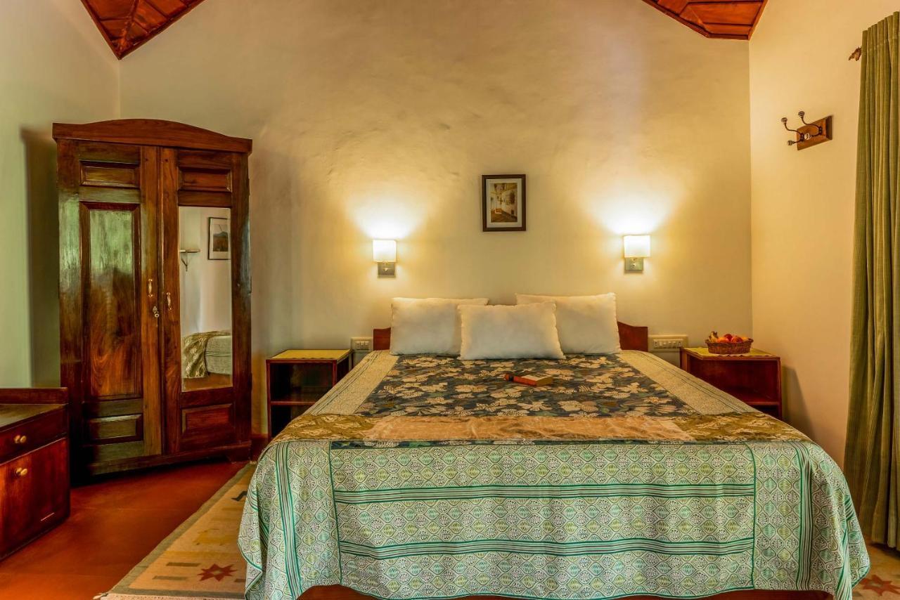 Belvilla The School Estate- Luxury Heritage Home In 200 Acres Madikeri Exterior photo